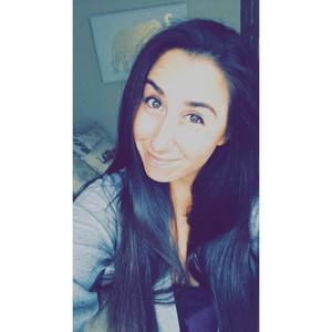 Meet your Posher, Alexandra